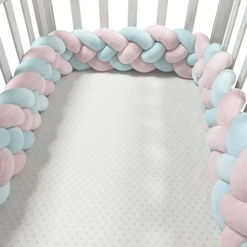 Protège lit bébé